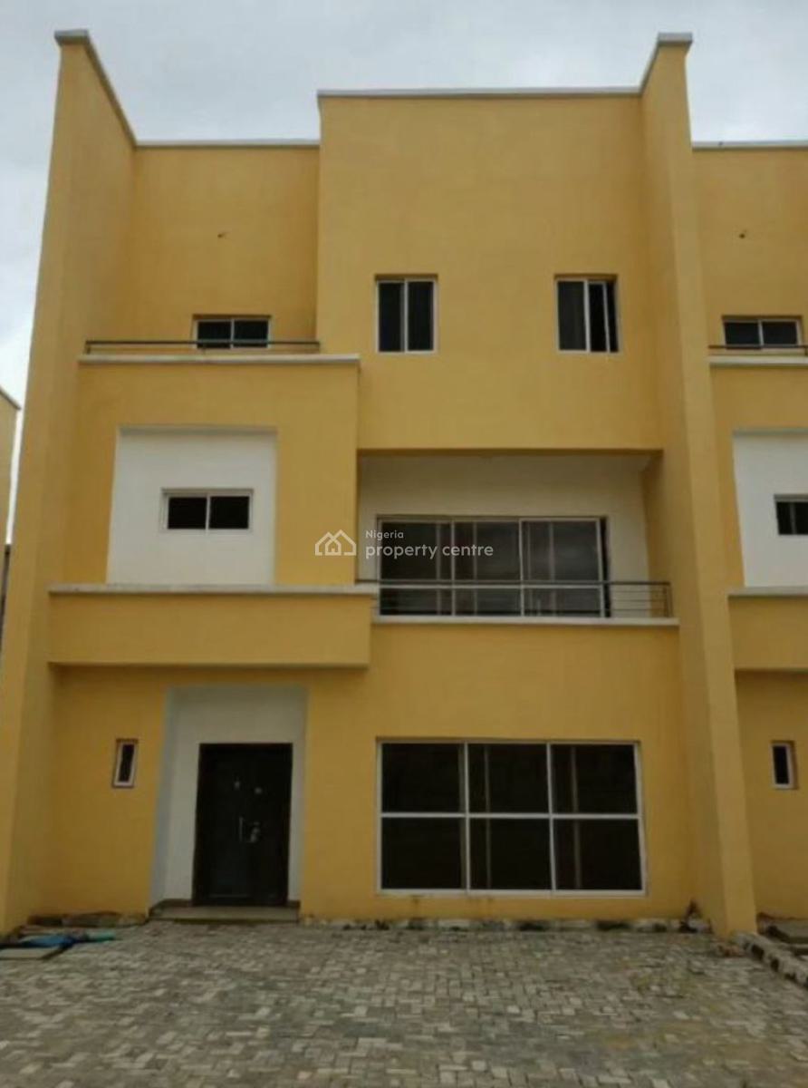 a 5 Bedroom Terrace Duplex, Lekki, Lagos, Terraced Duplex for Sale