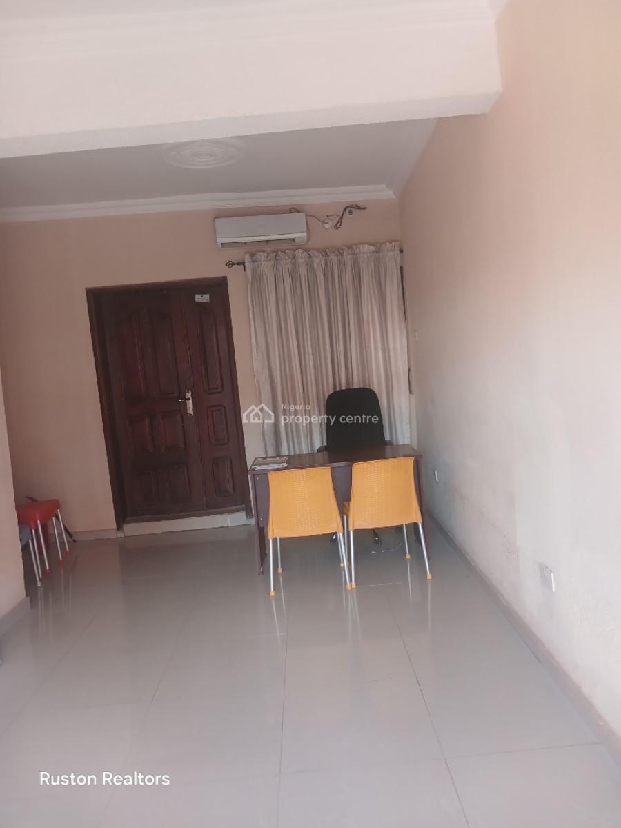 5 Bedroom Semi Detached Duplex, Old Bodija, Ibadan, Oyo, Office Space for Rent