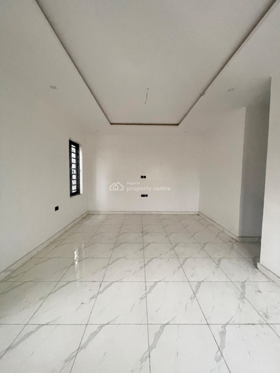 5 Bedroom Semi Detached Duplex with Bq, Lekki Phase 1, Lekki, Lagos, Semi-detached Duplex for Sale