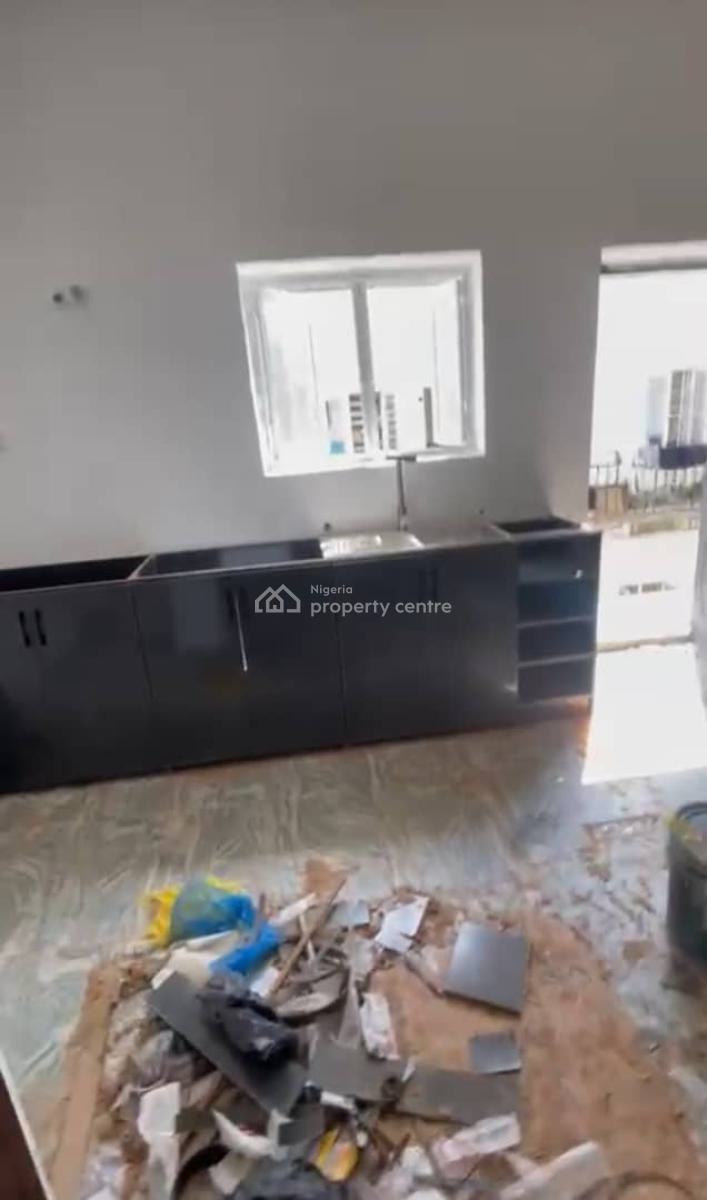 3 Bedroom Flat, Life Camp, Abuja, Block of Flats for Sale