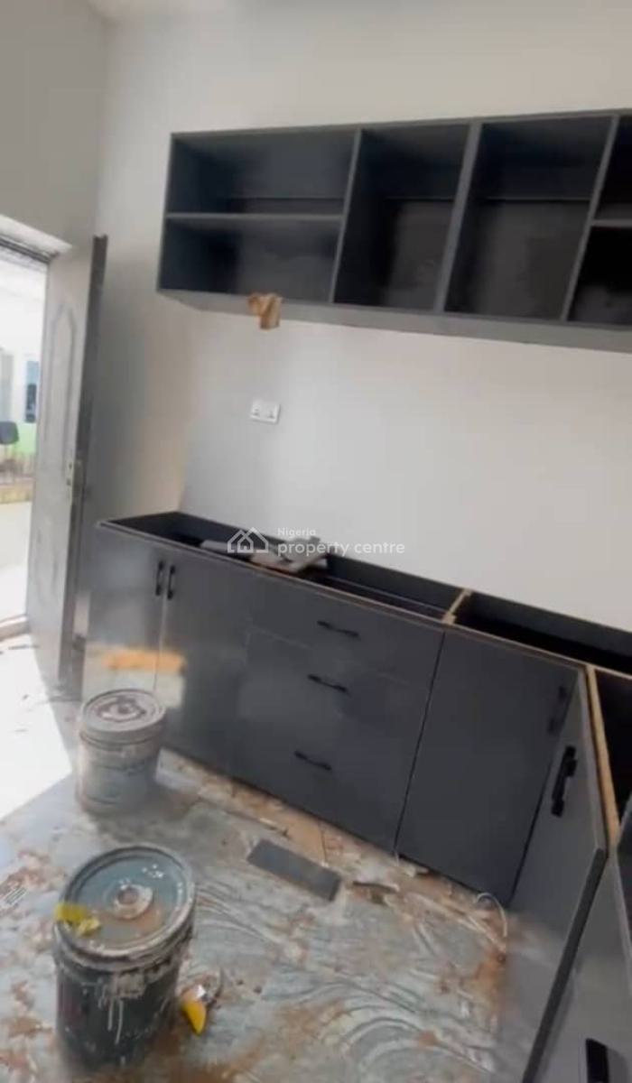 3 Bedroom Flat, Life Camp, Abuja, Block of Flats for Sale