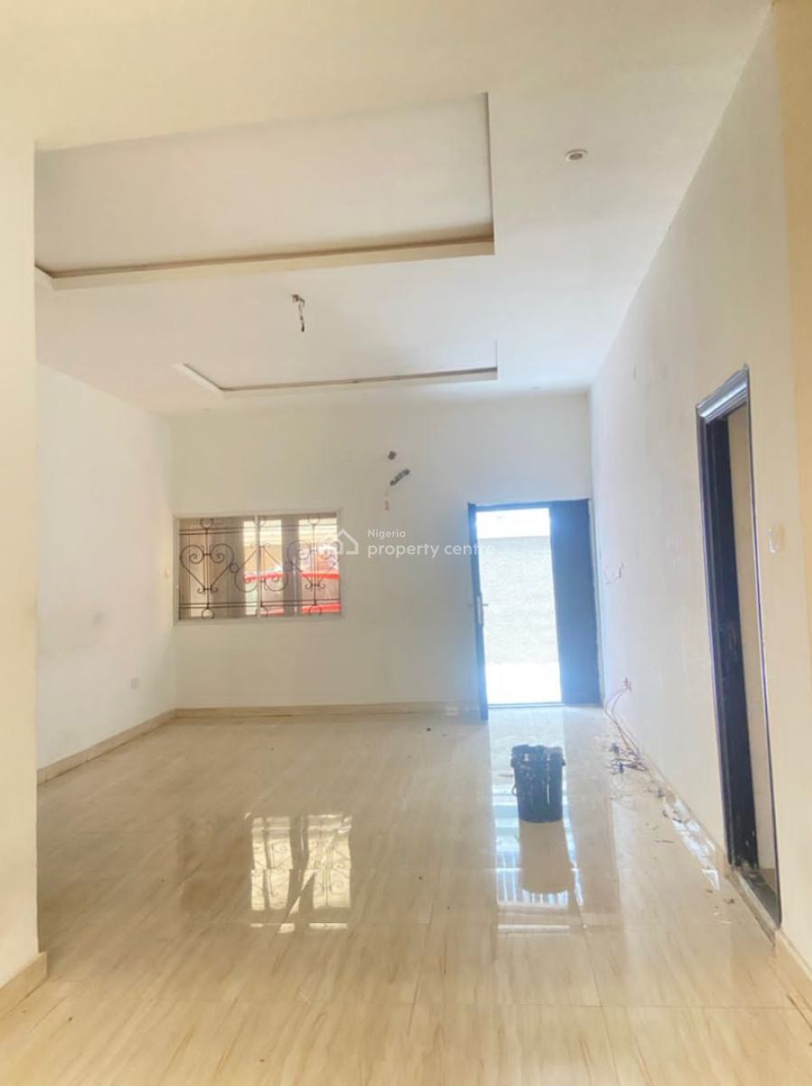 Clean Standard Ensuit 3 Bedroom Spacious Apt, Call to Access Est Before Blenco Sangotedo Road, Olokonla, Ajah, Lagos, Flat / Apartment for Rent