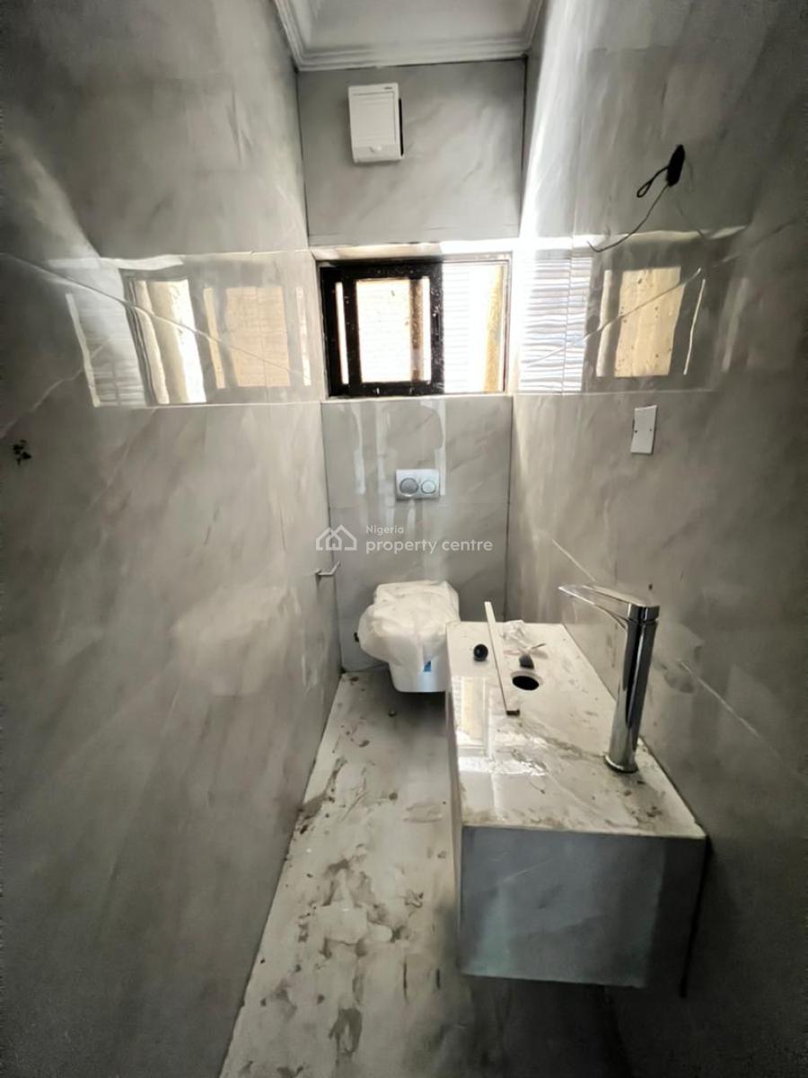 Lovely 3 Bedroom Apartment, Lekki Phase 1, Lekki, Lagos, Flat / Apartment for Rent