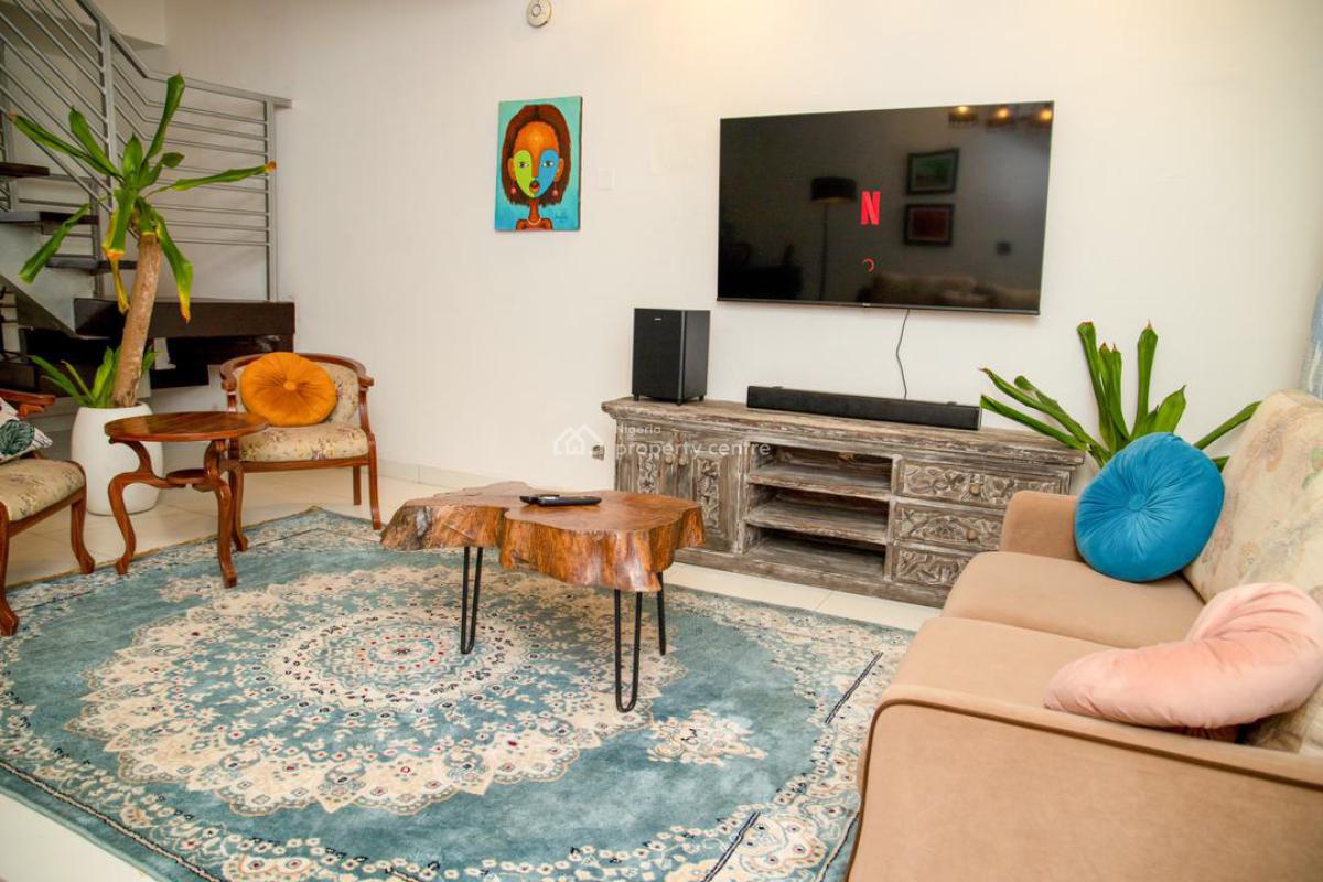 Cozy Bohemian 2 Bedroom Apartment, 24/7 Power, Great & Secure Location, Richmond Gate Estate, Off Nike Art Gallery Road, Lekki Phase 1, Lekki, Lagos, Flat / Apartment Short Let