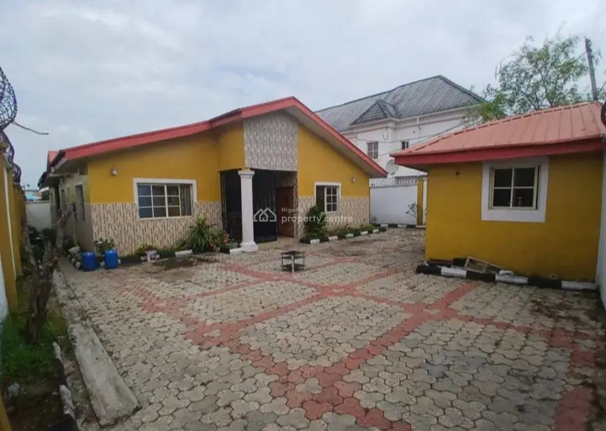 Spaciously Built4 Bedroom Bungalow+ a Bq, Akoto Estate, Elebu , Off Akala Expressway, Ibadan, Oyo, Detached Bungalow for Sale