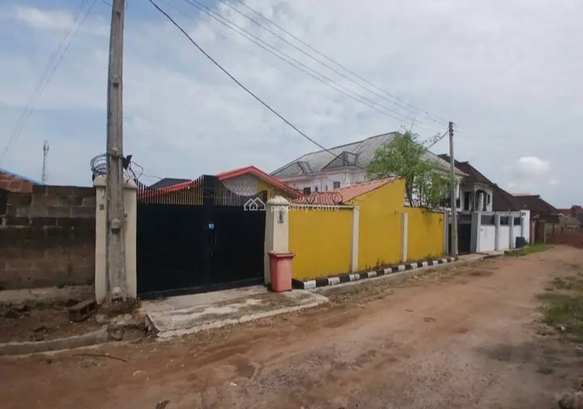 Spaciously Built4 Bedroom Bungalow+ a Bq, Akoto Estate, Elebu , Off Akala Expressway, Ibadan, Oyo, Detached Bungalow for Sale