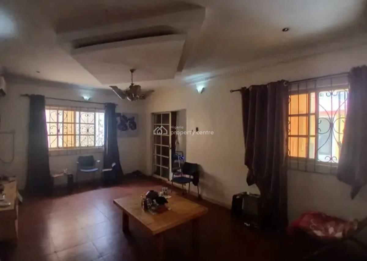 Spaciously Built4 Bedroom Bungalow+ a Bq, Akoto Estate, Elebu , Off Akala Expressway, Ibadan, Oyo, Detached Bungalow for Sale