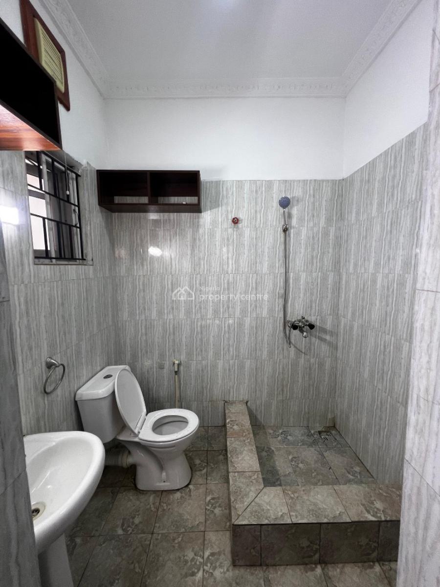 2 Bedrooms, Lekki Phase 1, Lekki, Lagos, Flat / Apartment for Rent