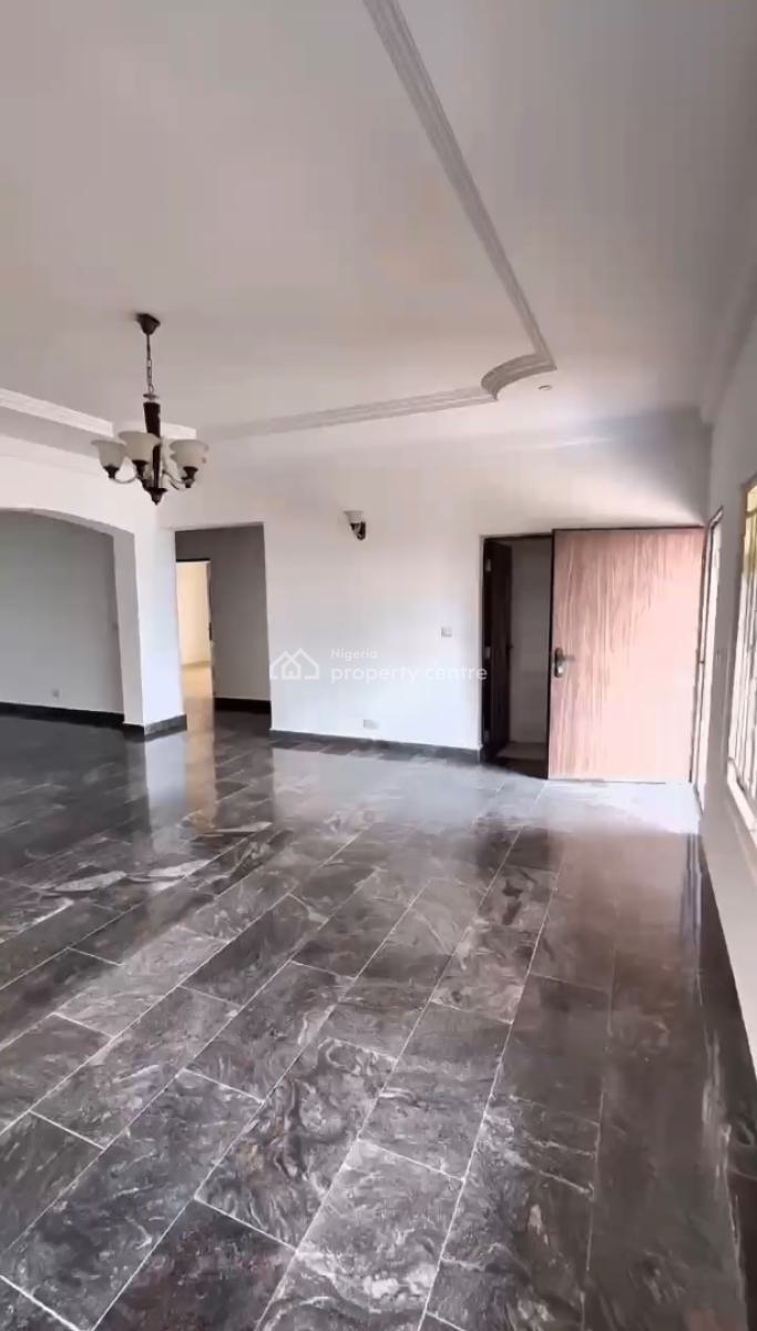 Luxury 3 Bedrooms Flat with a Room Bq, Wuse, Abuja, Flat / Apartment for Rent