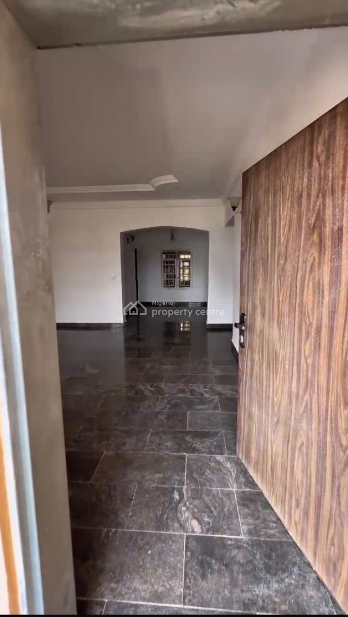 Luxury 3 Bedrooms Flat with a Room Bq, Wuse, Abuja, Flat / Apartment for Rent