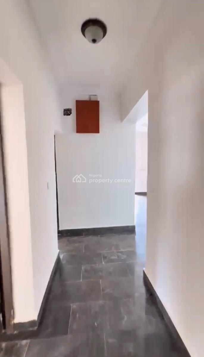 Luxury 3 Bedrooms Flat with a Room Bq, Wuse, Abuja, Flat / Apartment for Rent