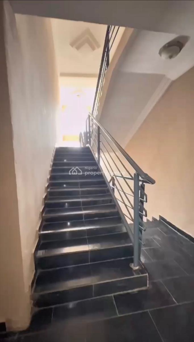 Luxury 3 Bedrooms Flat with a Room Bq, Wuse, Abuja, Flat / Apartment for Rent