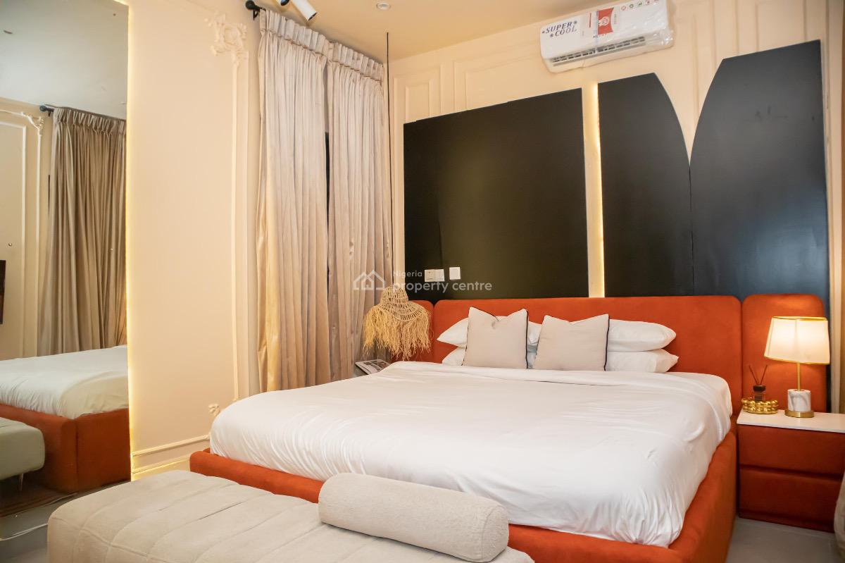 Luxurious 3 Bedroom Apartment with Snooker Board, Off Second Avenue Estate, Old Ikoyi, Ikoyi, Lagos, Flat / Apartment Short Let