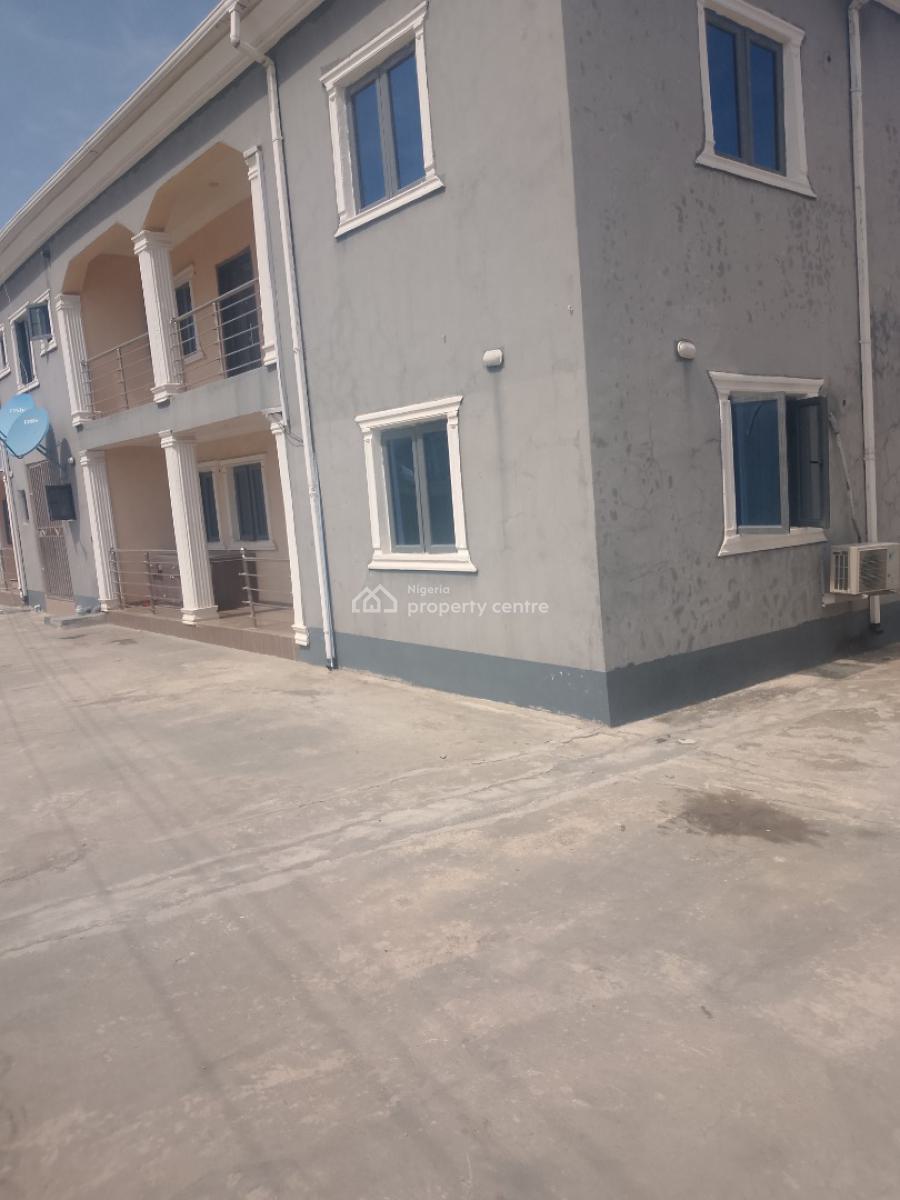 Massive 3 Bedrooms Flat, Ologunfe, Awoyaya, Ibeju Lekki, Lagos, Flat / Apartment for Rent