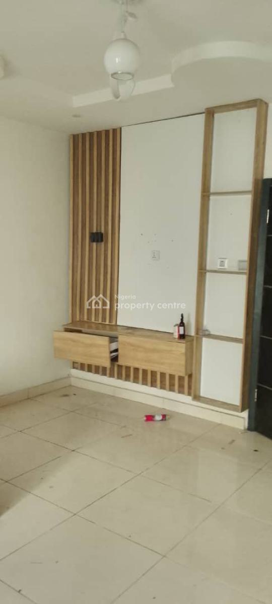 a Luxurious Self Contained with Studio Kitchen, Chevron Drive, Lekki, Lagos, Self Contain (single Rooms) for Rent