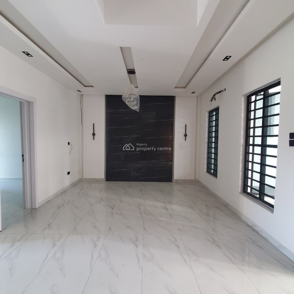 Stunning 4 Bedrooms Terraced Duplex Within an Estate, Ikota, Lekki, Lagos, Terraced Duplex for Rent