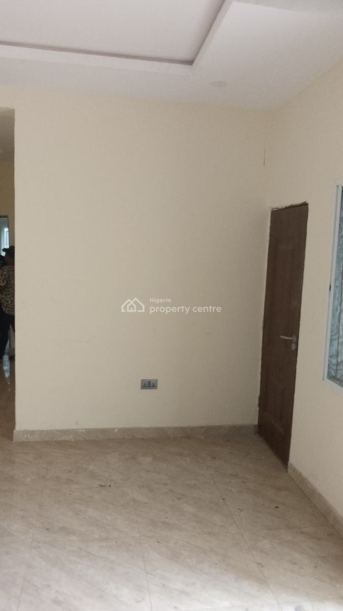 Massive 2 Bedrooms Flat, Pannvilla Estate, Abijo, Sangotedo, Ajah, Lagos, Flat / Apartment for Rent