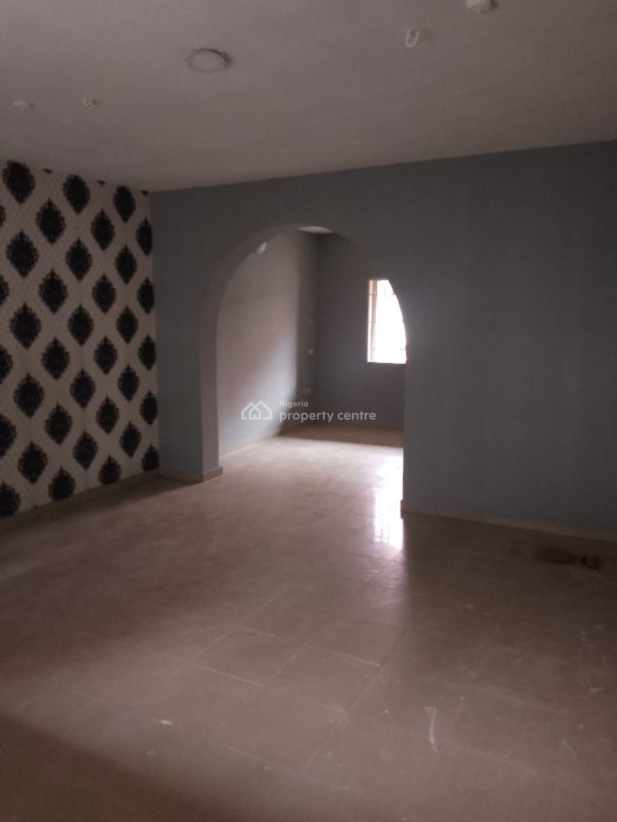 Massive 3 Bedrooms Flat, Upstairs, Ologunfe, Awoyaya, Ibeju Lekki, Lagos, Flat / Apartment for Rent