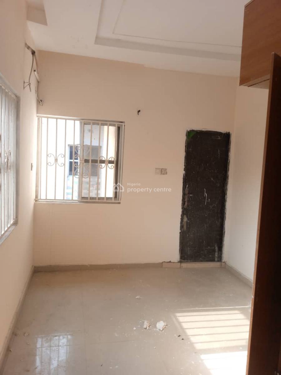 Newly Renovated 3 Bedrooms Terraced Duplex, Orchid Road, Lekki, Lagos, Terraced Duplex for Rent