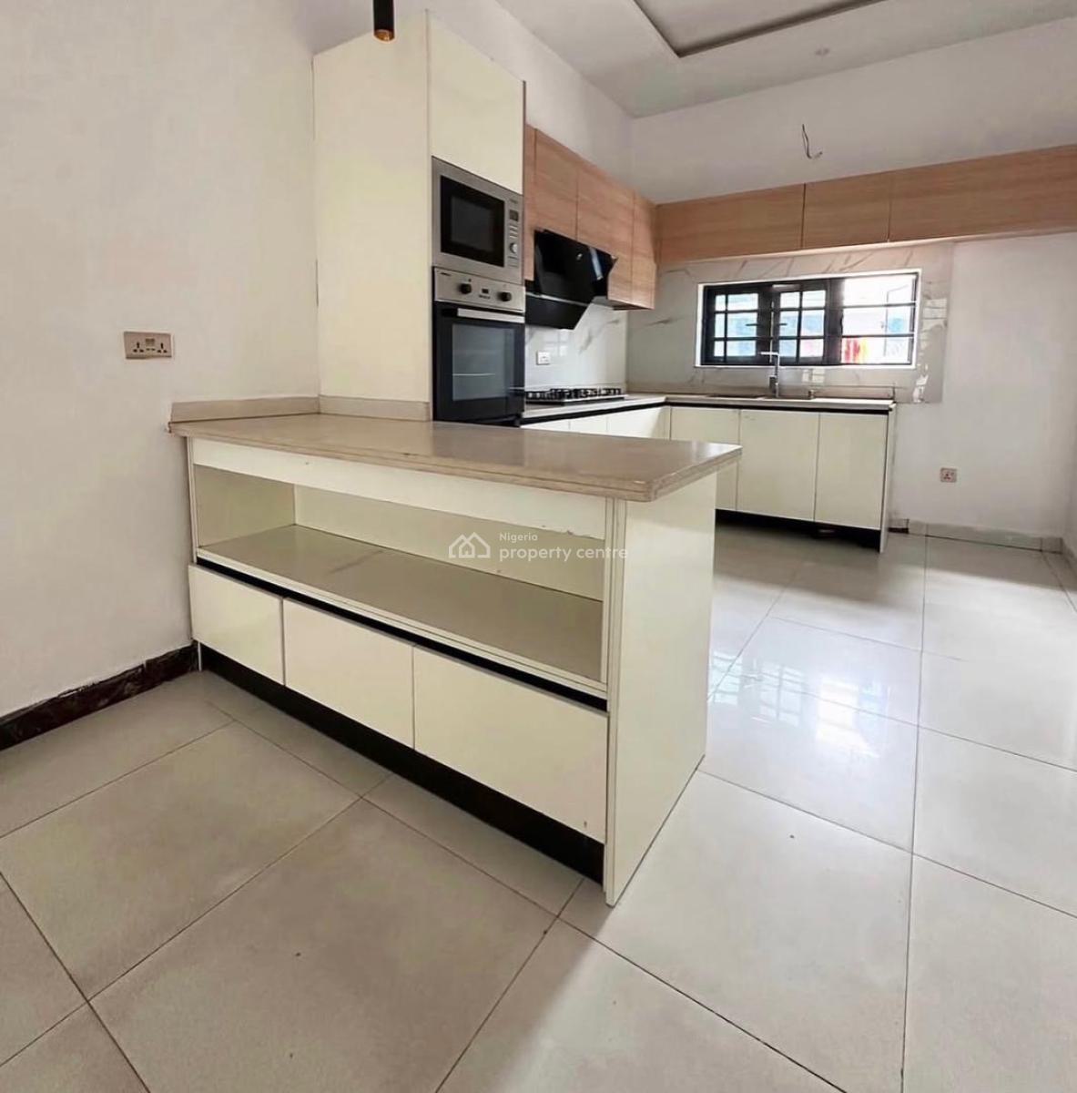4 Bedrooms Terraced Duplex (a Year Used), Lekki Phase 1, Lekki, Lagos, Terraced Duplex for Rent