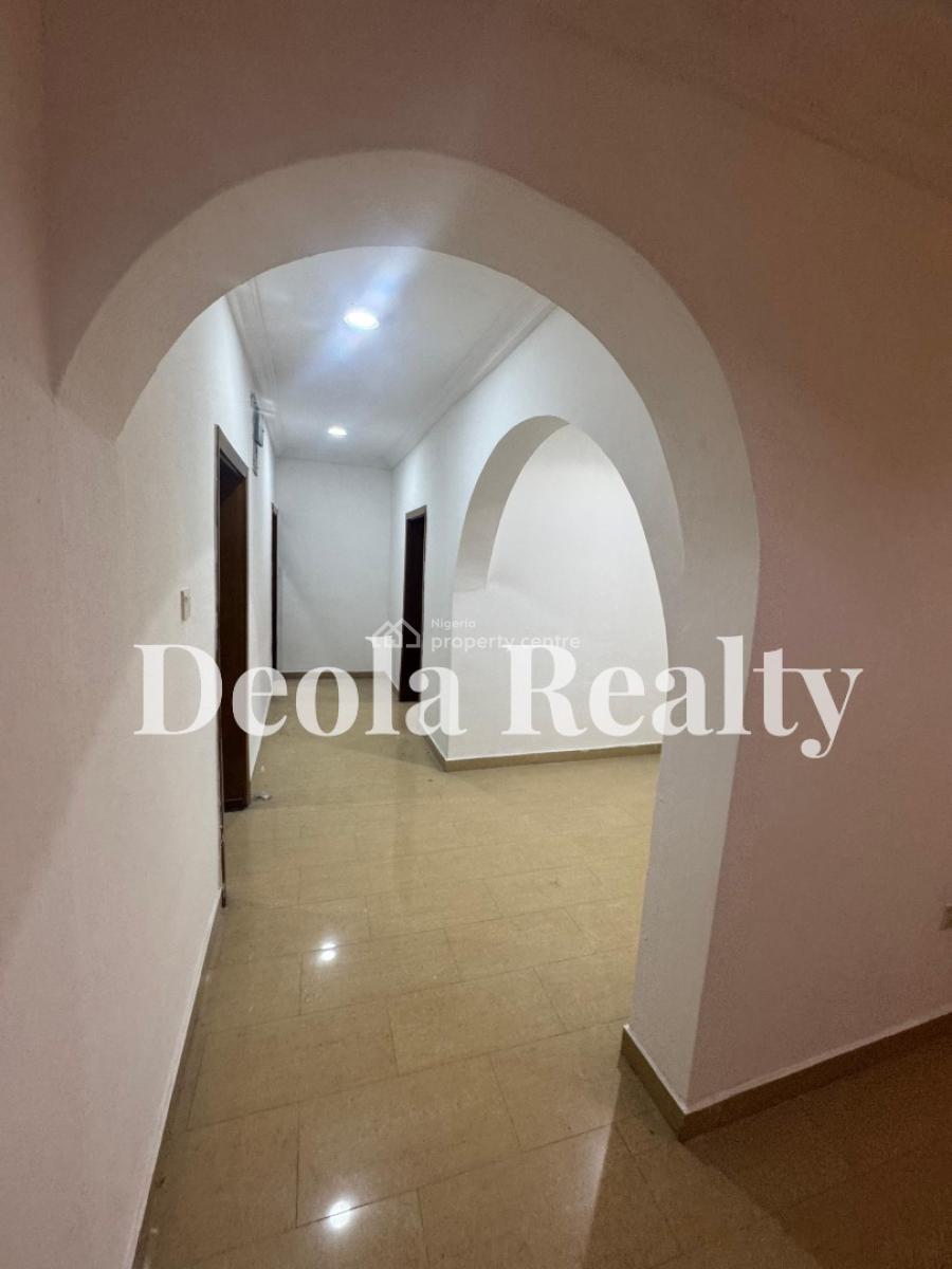 a Super Clean and Spacious 3 Bedrooms Apartment, Lekki Phase 1, Lekki, Lagos, House for Rent