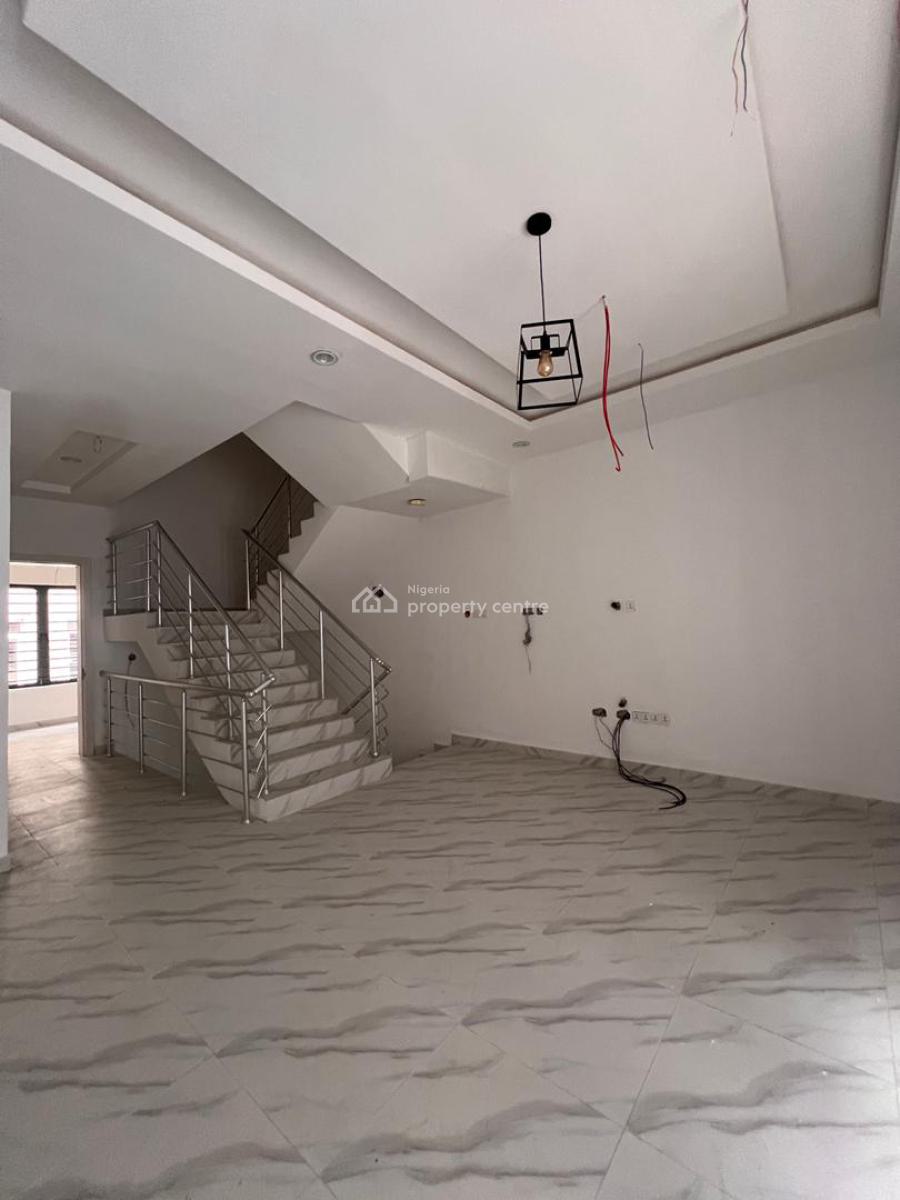 Modern 4-bedroom Terrace with Premium Amenities, Offering Comfort., Lekki Right, Less Than 8 Minutes From Petrocam, Lekki Phase 1, Lekki, Lagos, Terraced Duplex for Sale