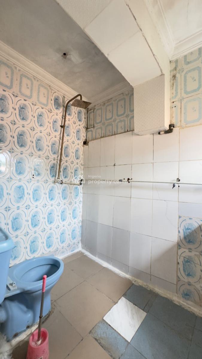 Newly Vacated Selfcon, 3rd Ave Gwarinpa, Gwarinpa, Abuja, Flat / Apartment for Rent