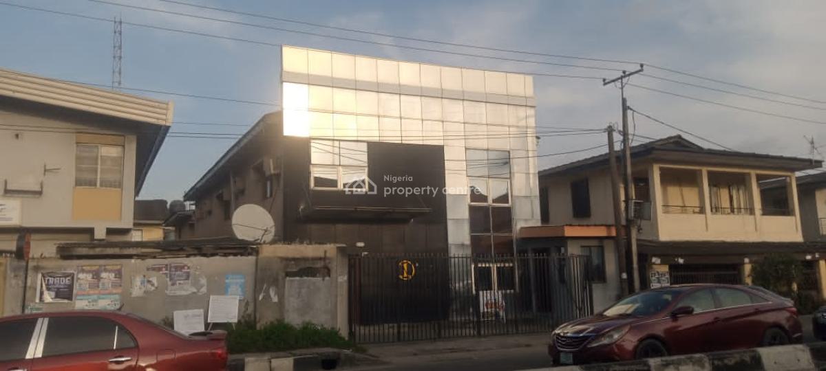 Commercial Property on Ogunlana Drive Surulere, By Ogunlana Drive Surulere, Ogunlana, Surulere, Lagos, Plaza / Complex / Mall for Sale