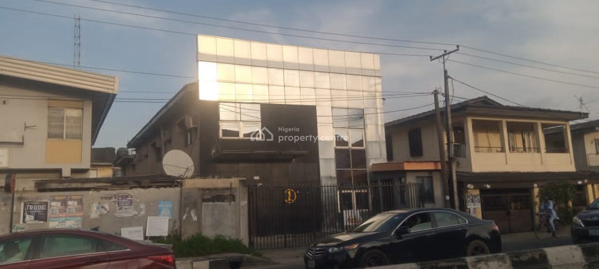 Commercial Property on Ogunlana Drive Surulere, By Ogunlana Drive Surulere, Ogunlana, Surulere, Lagos, Plaza / Complex / Mall for Sale
