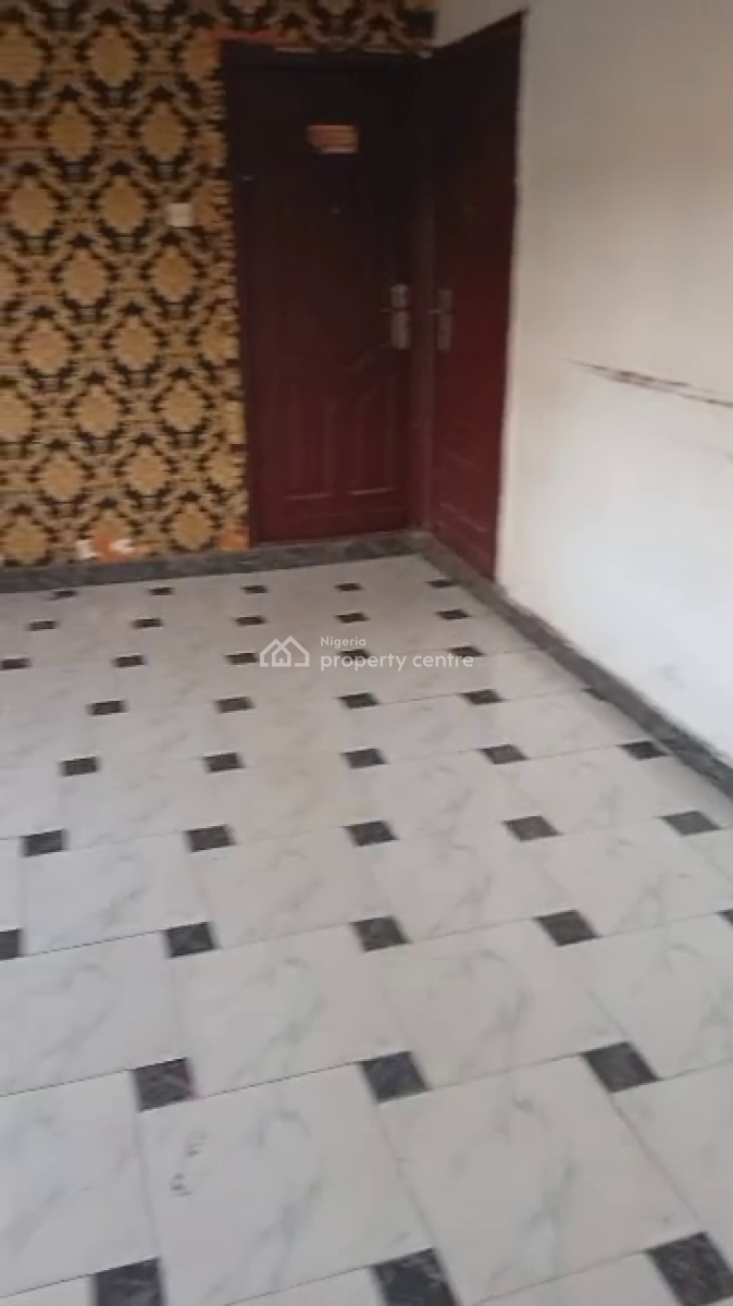 3 Bedroom Flat, Abesan Estate, Abesan, Ipaja, Lagos, Flat / Apartment for Rent