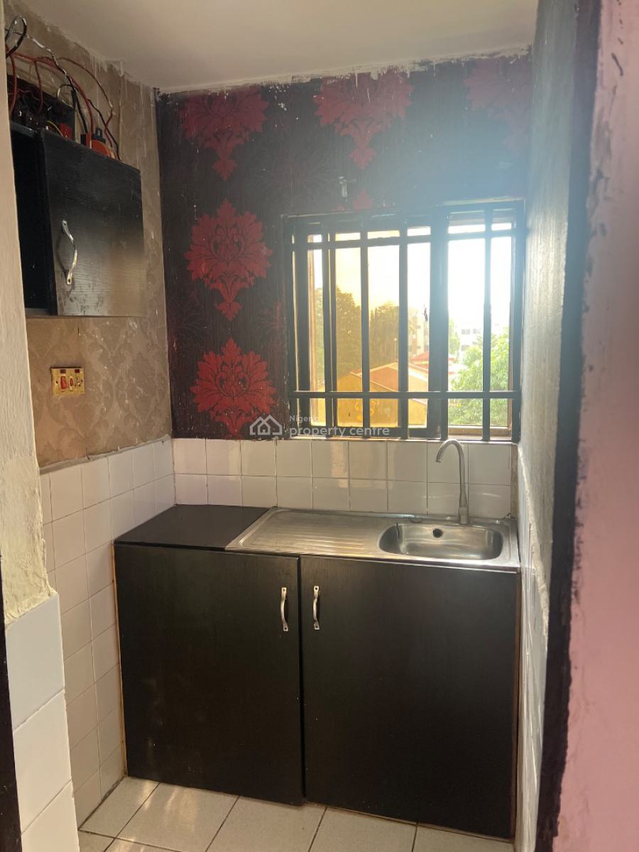 Clean  Self Contain, Pay and Pack in,, Wuse, Abuja, Self Contain (single Rooms) for Rent