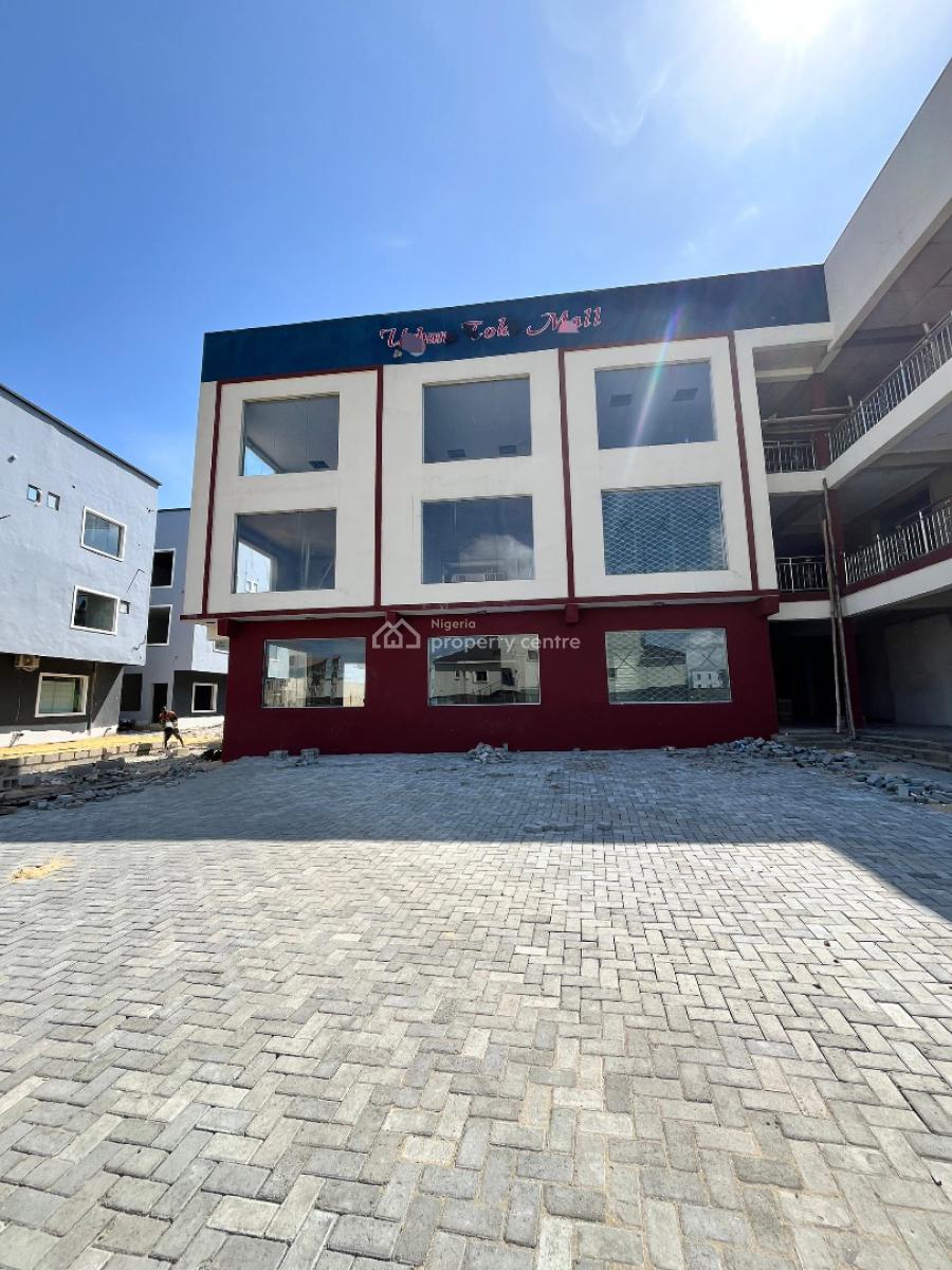 Shop/ Office Space, Ilaje, Lekki, Lagos, Office Space for Rent