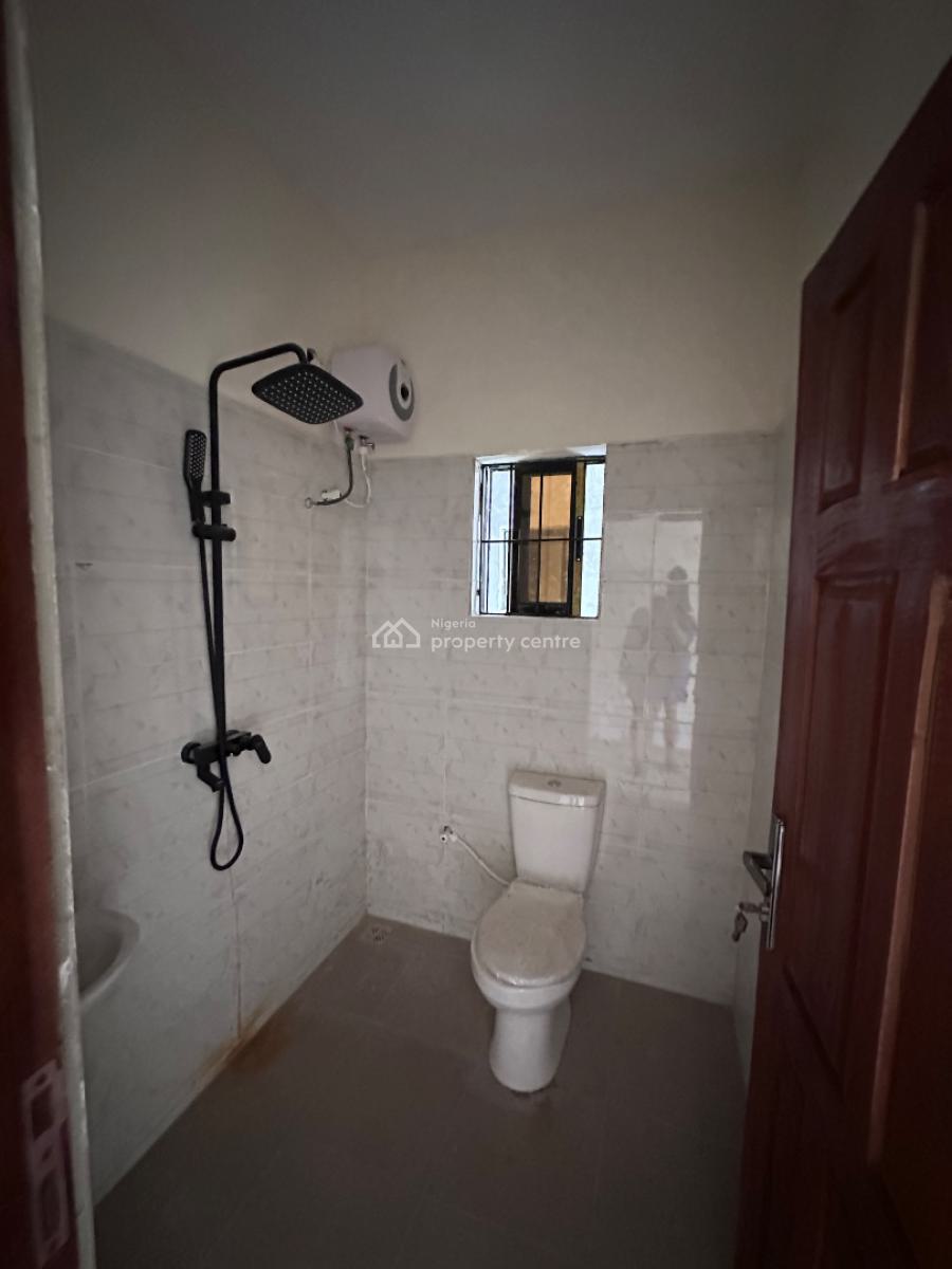 Lovely 2 Bedroom Flat, Dkk Cannan Estate, Olokonla, Ajah, Lagos, Flat / Apartment for Rent