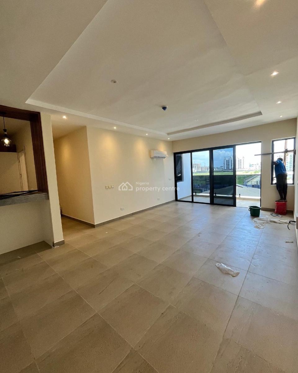 Lovely 3 Bedroom Apartment with Bq, Lekki Phase 1, Lekki, Lagos, Block of Flats for Sale