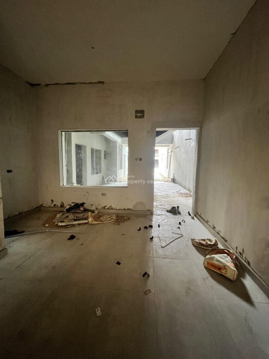 Shop/ Office Space, Ilaje, Lekki, Lagos, Shop for Sale