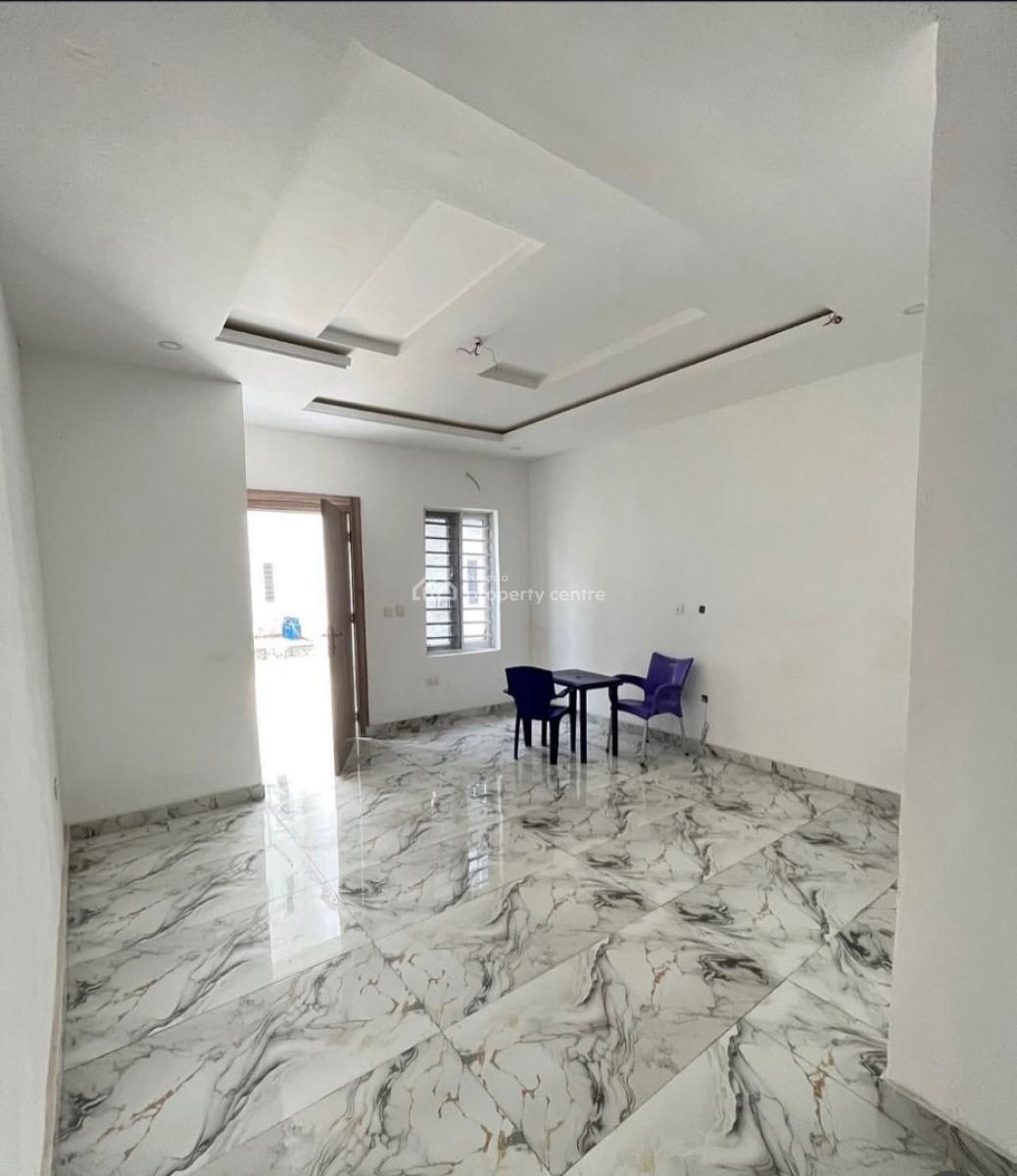 2 Bedroom Apartment with Bq, Ikota, Lekki, Lagos, Flat / Apartment for Sale
