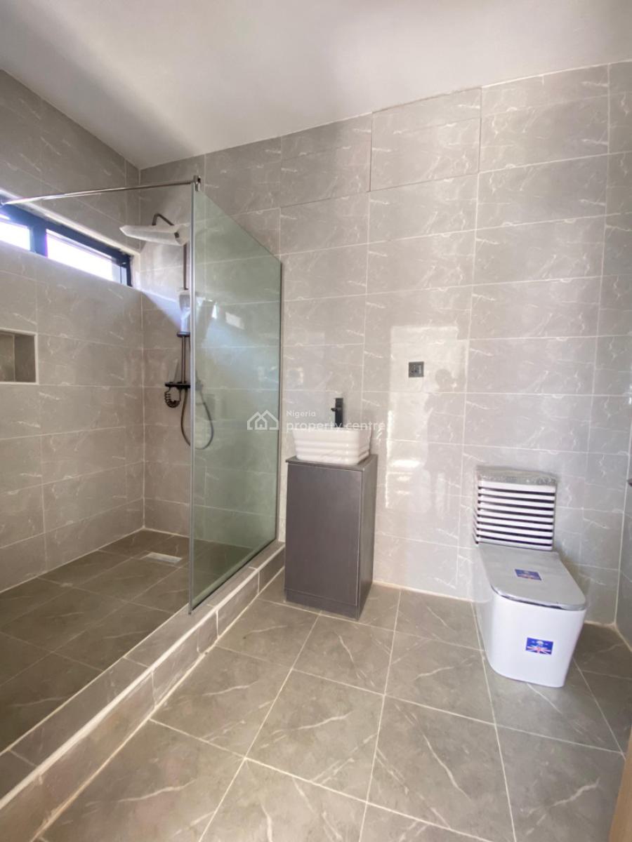 3 Bedroom Terrace Duplex with Bq, Ikota Gra, Lekki, Lagos, Terraced Duplex for Sale