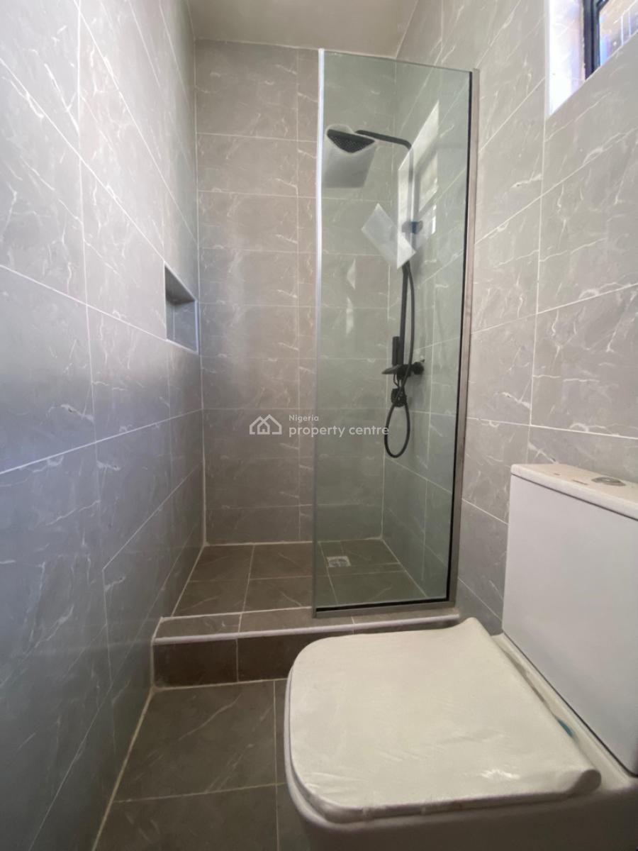 3 Bedroom Terrace Duplex with Bq, Ikota Gra, Lekki, Lagos, Terraced Duplex for Sale