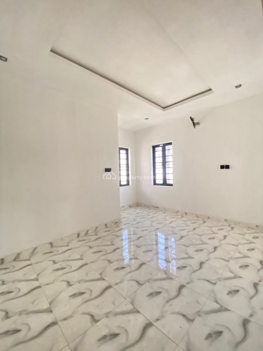 3 Bedroom Terrace Duplex with Bq, Ikota Gra, Lekki, Lagos, Terraced Duplex for Sale