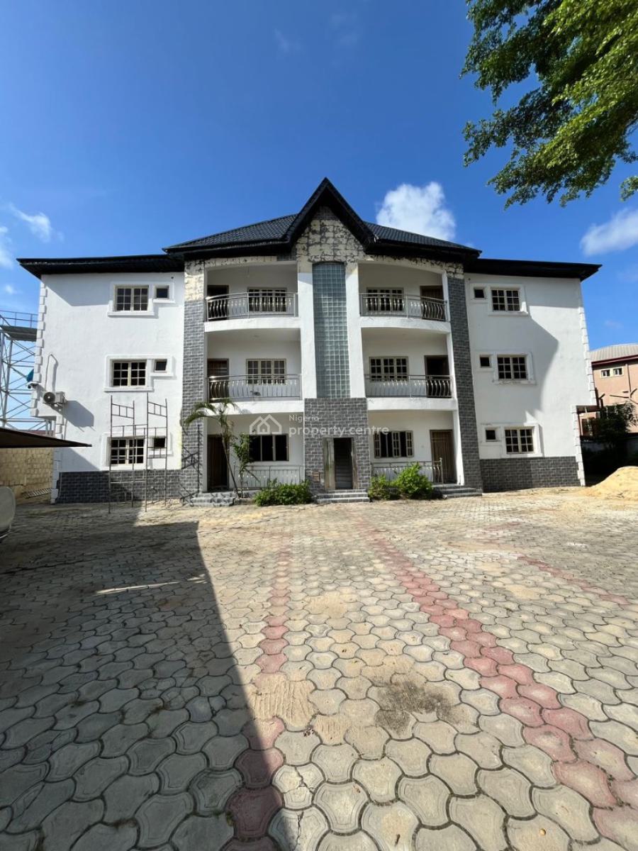 3 Bedroom Apartment, Ilaje, Lekki, Lagos, Flat / Apartment for Sale