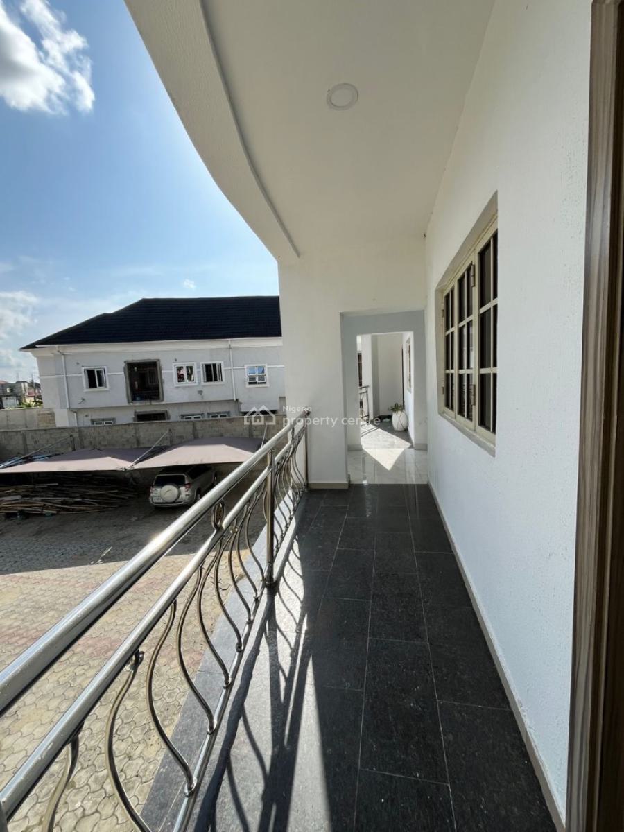 3 Bedroom Apartment, Ilaje, Lekki, Lagos, Flat / Apartment for Sale