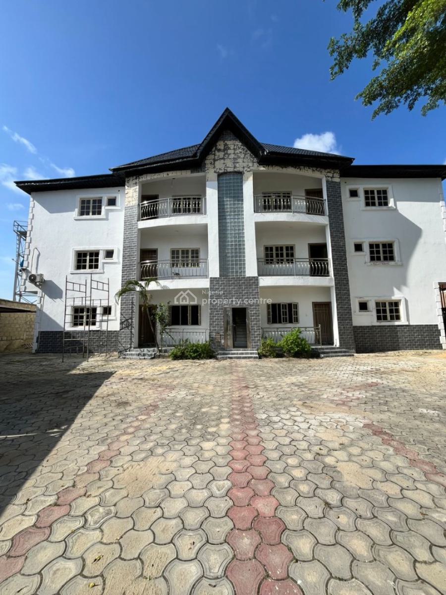 3 Bedroom Apartment, Ilaje, Lekki, Lagos, Flat / Apartment for Sale
