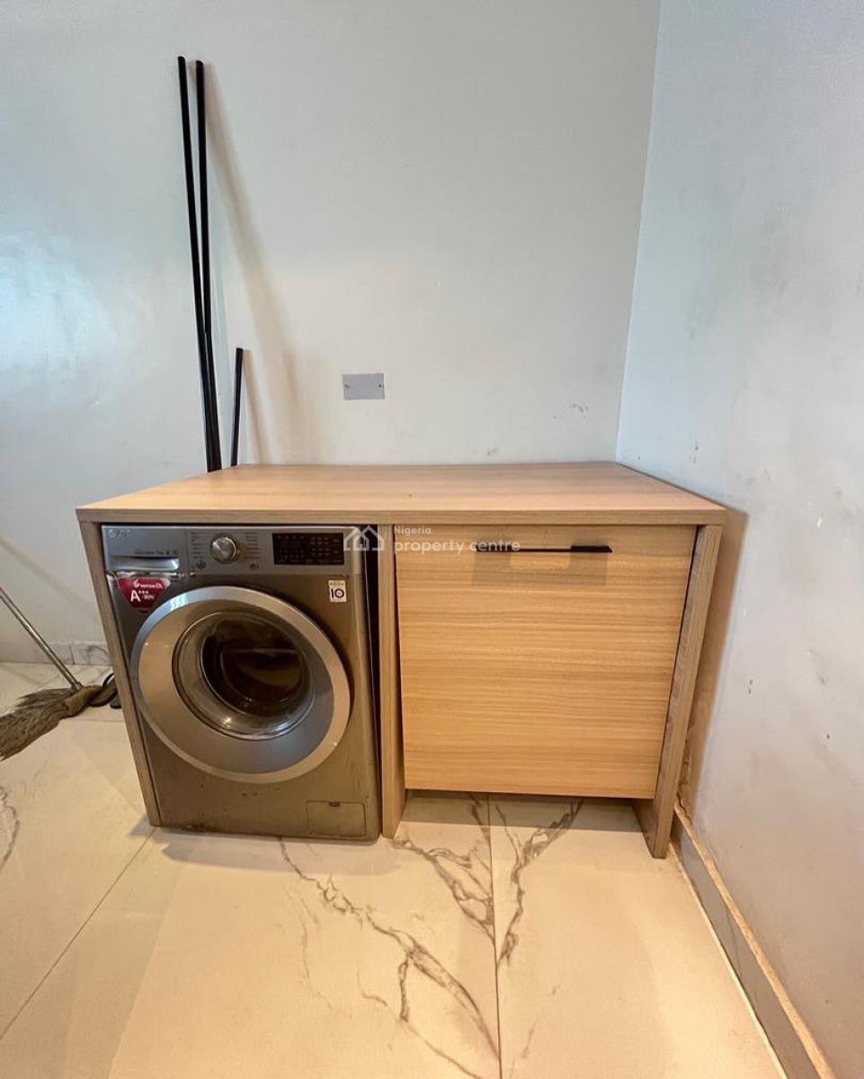 Lovely 2 Bedroom Apartment with Bq, Ikate, Lekki, Lagos, Block of Flats for Sale