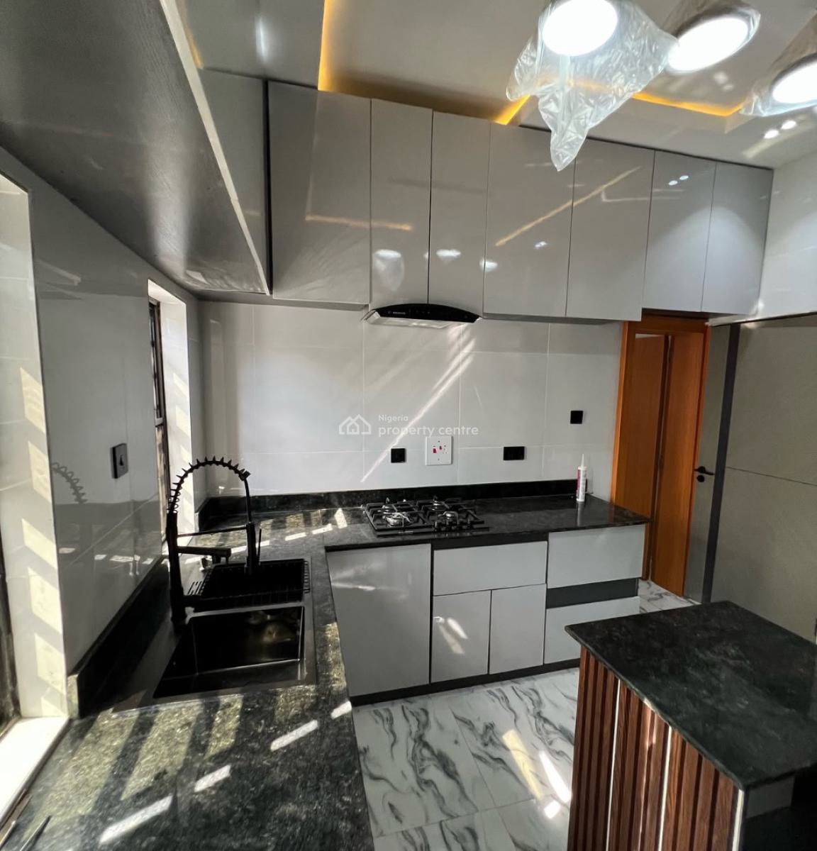 Beautiful 5 Bedroom Contemporary Duplex All En Suite, Uwani, Enugu, Enugu, Detached Duplex for Sale