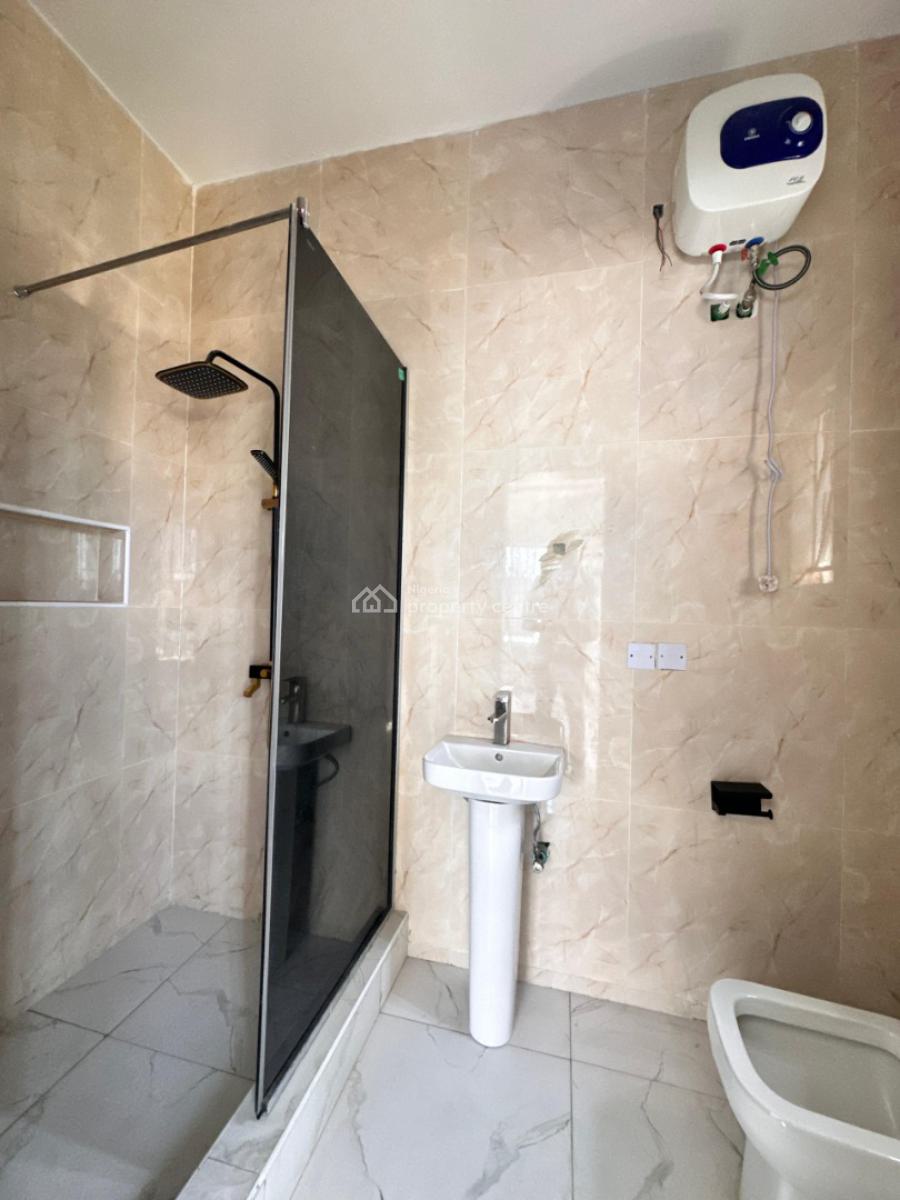 Modern Finishing 2 Bedrooms Apartment with Bq, Ajah, Lagos, Flat / Apartment for Sale