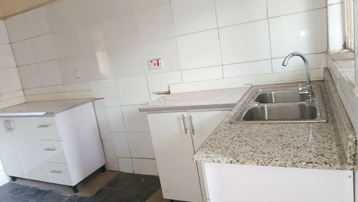 Renovated Spacious 4 Bedroom Flat, Off Obafemi Awolowo Way, Ikeja, Lagos, Flat / Apartment for Rent
