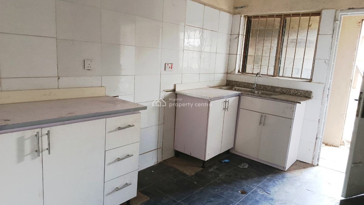 Renovated Spacious 4 Bedroom Flat, Off Obafemi Awolowo Way, Ikeja, Lagos, Flat / Apartment for Rent