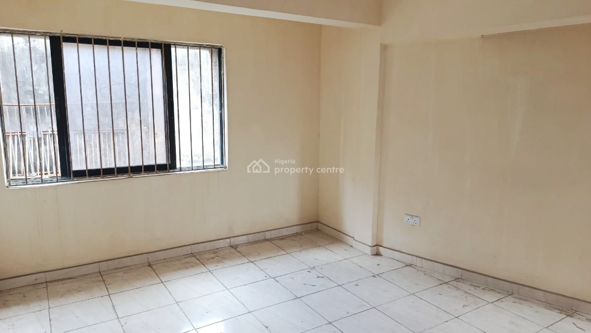 Renovated Spacious 4 Bedroom Flat, Off Obafemi Awolowo Way, Ikeja, Lagos, Flat / Apartment for Rent