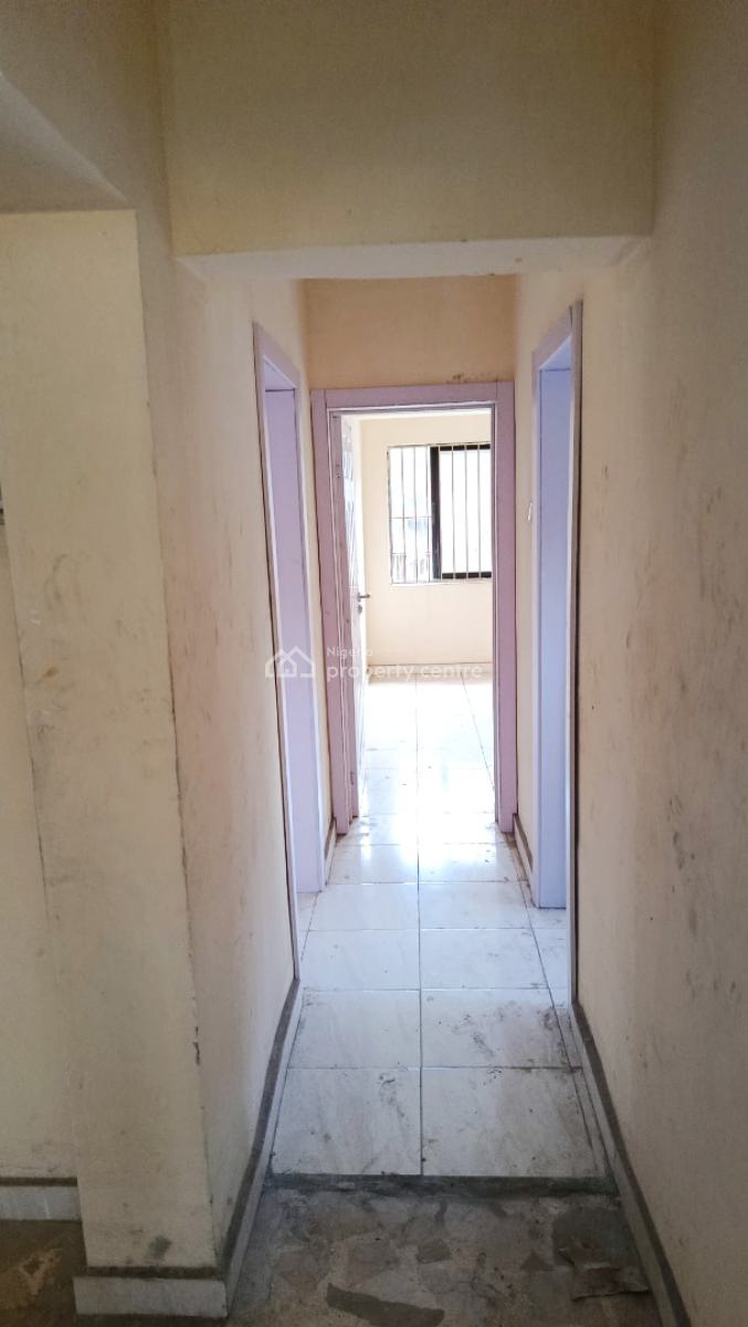 Renovated Spacious 4 Bedroom Flat, Off Obafemi Awolowo Way, Ikeja, Lagos, Flat / Apartment for Rent