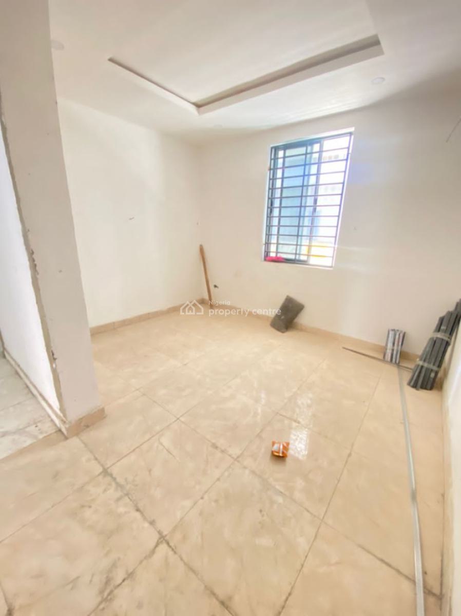 Brand New 2 Bedroom Apartmen, Ologolo, Lekki, Lagos, Flat / Apartment for Rent